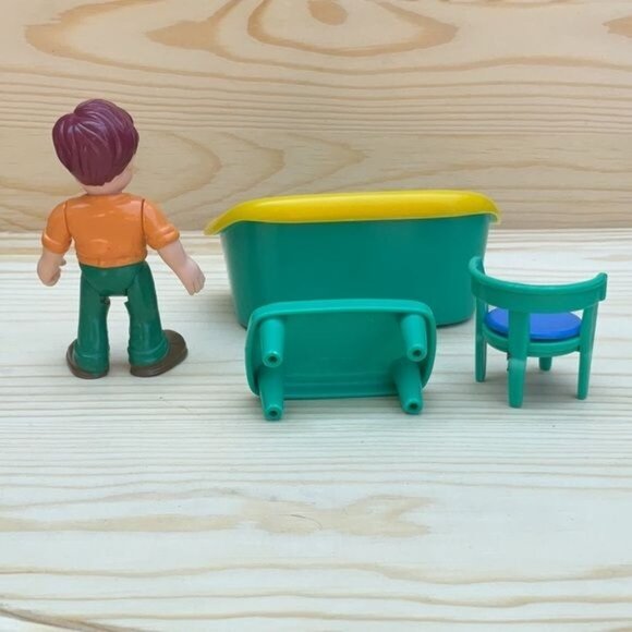 Fisher-Price Loving Family Dollhouse Furniture & Figures Set - Picture 4 of 7